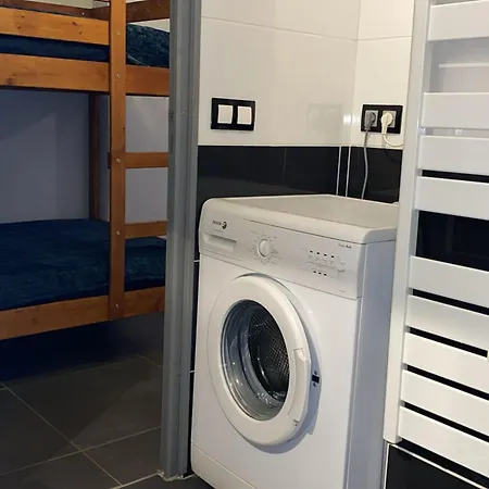 Attractive T2 Bis Through Ideally Located * Агд