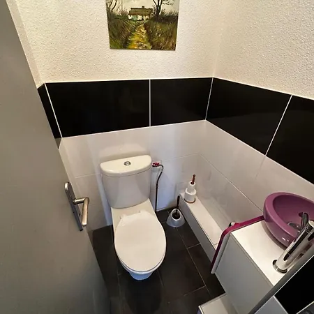 아파트 Attractive T2 Bis Through Ideally Located 아그