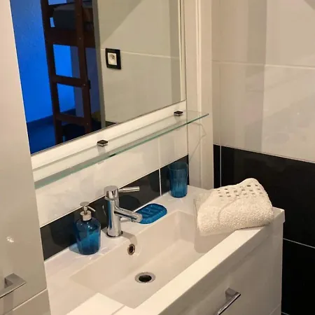 Attractive T2 Bis Through Ideally Located *