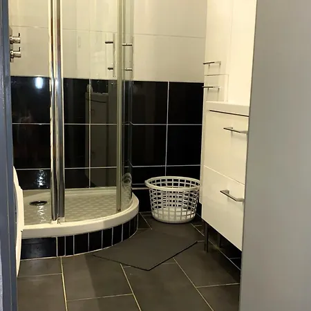 아파트 Attractive T2 Bis Through Ideally Located *